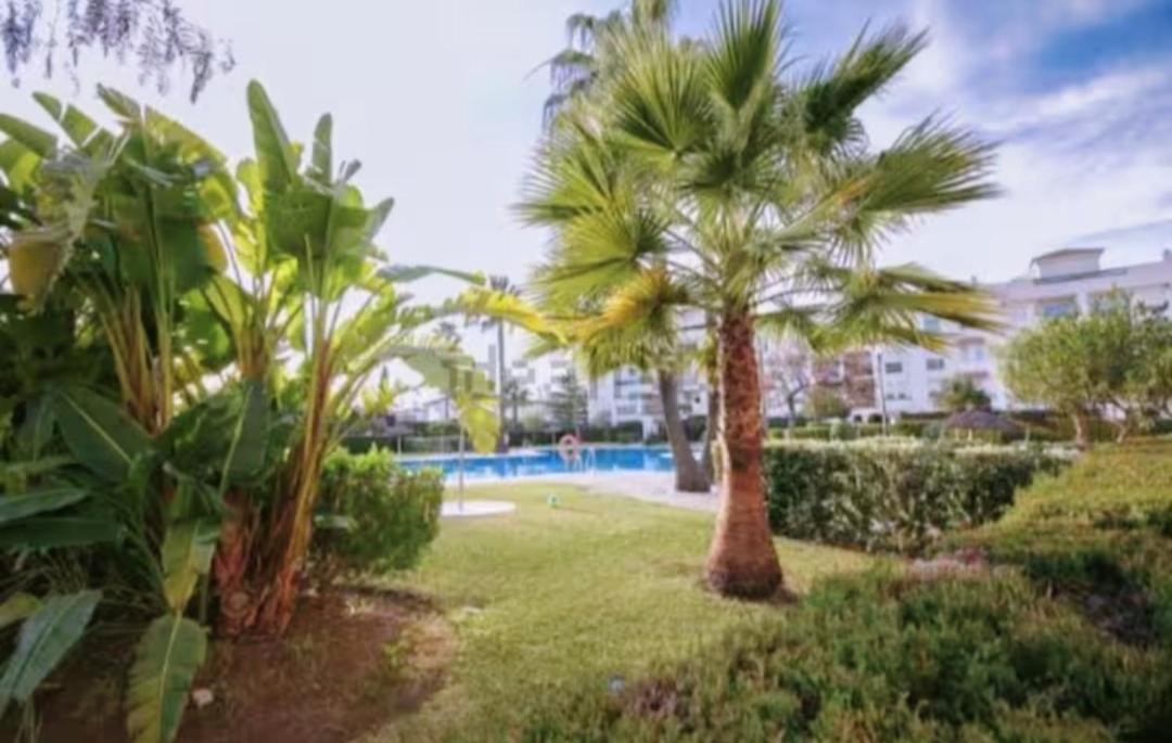 Junto A La Playa Wifi Parking Apartment Marbella