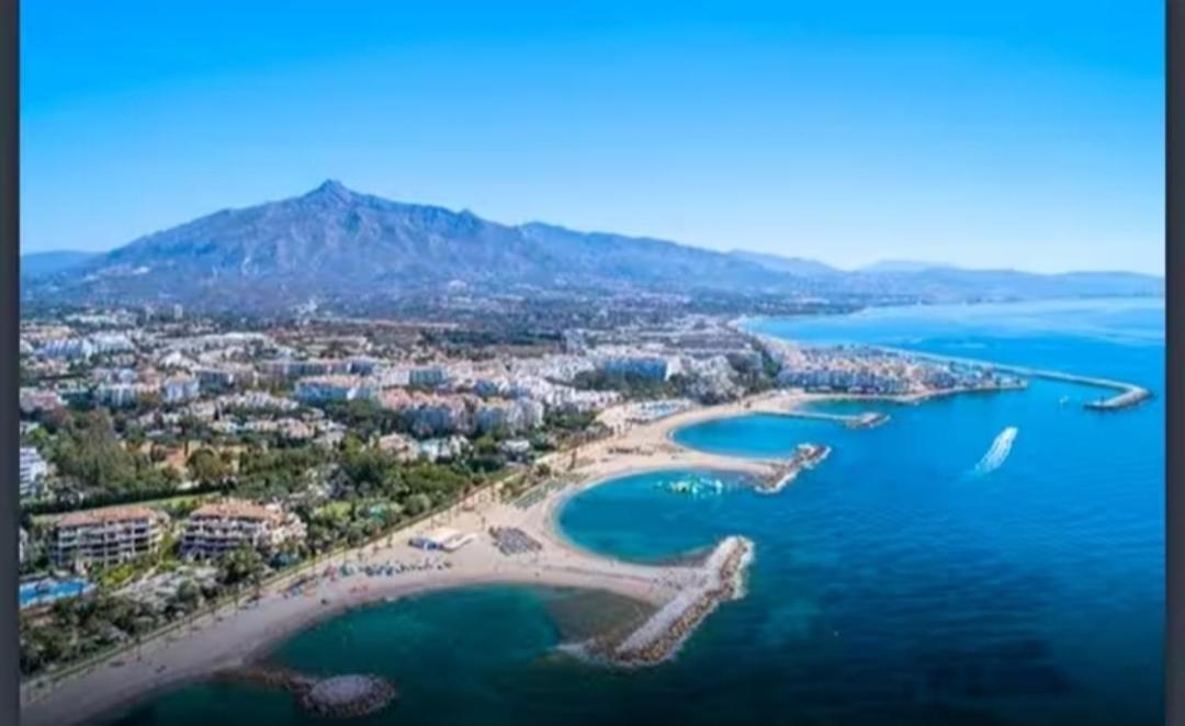 Apartment Junto A La Playa Wifi Parking