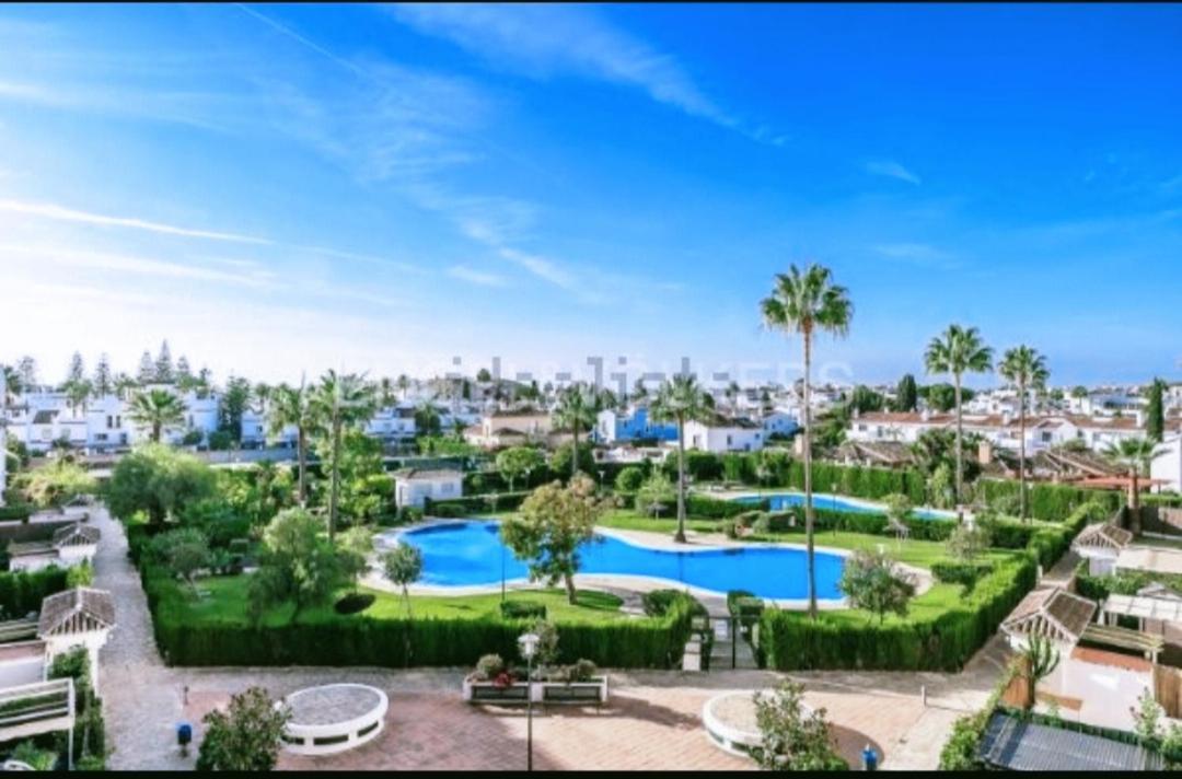 Apartment Junto A La Playa Wifi Parking