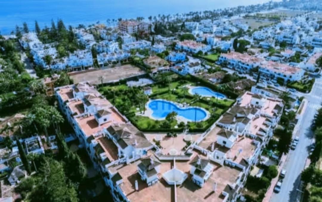 Junto A La Playa Wifi Parking Apartment Marbella